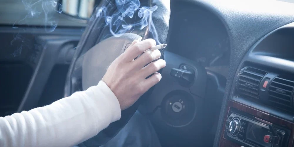 How To Get Smoke Smell Out of Car (Top 5 tips)
